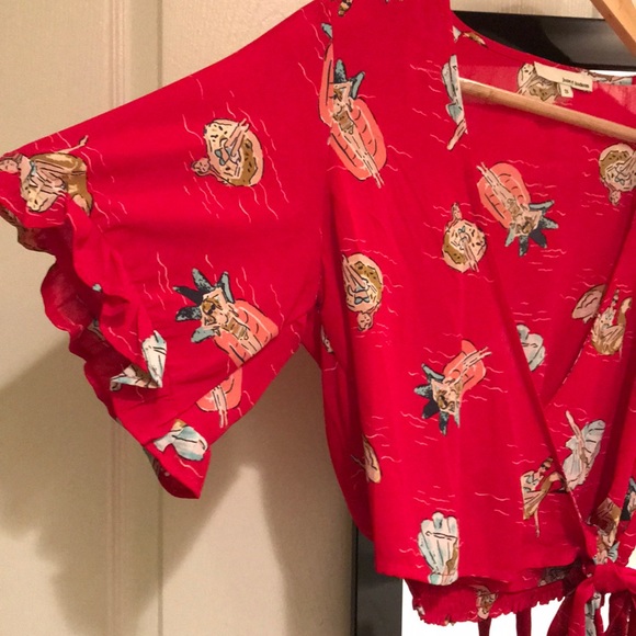 Red Elbow Sleeve Wrap Blouse - Picture 6 of 7